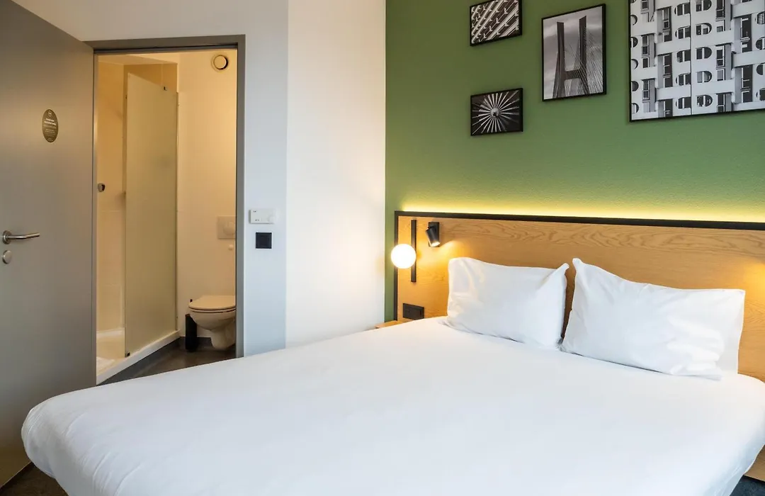 B&B Hotel Wroclaw Centrum-1